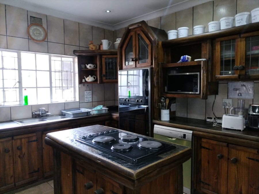 4 Bedroom Property for Sale in Bodorp North West